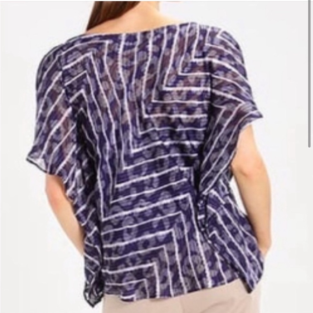 NWT Banana Republic Sheer Geometric Print Split Sleeve Navy Flowy Blouse Sz S - Picture 4 of 12